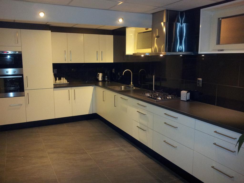 Bed & Kitchen เดนอูเวอร์ ห้อง รูปภาพ